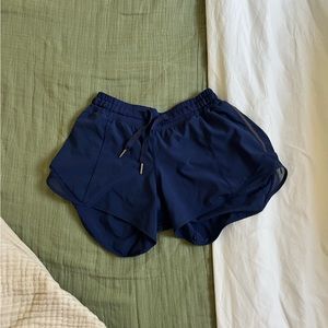 Lululemon Hotty Hot shorts